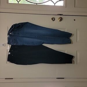 Seven 7 womens jeans 2 pair 1 blue & 1 black Both size 12 Tummyless skinny jeans